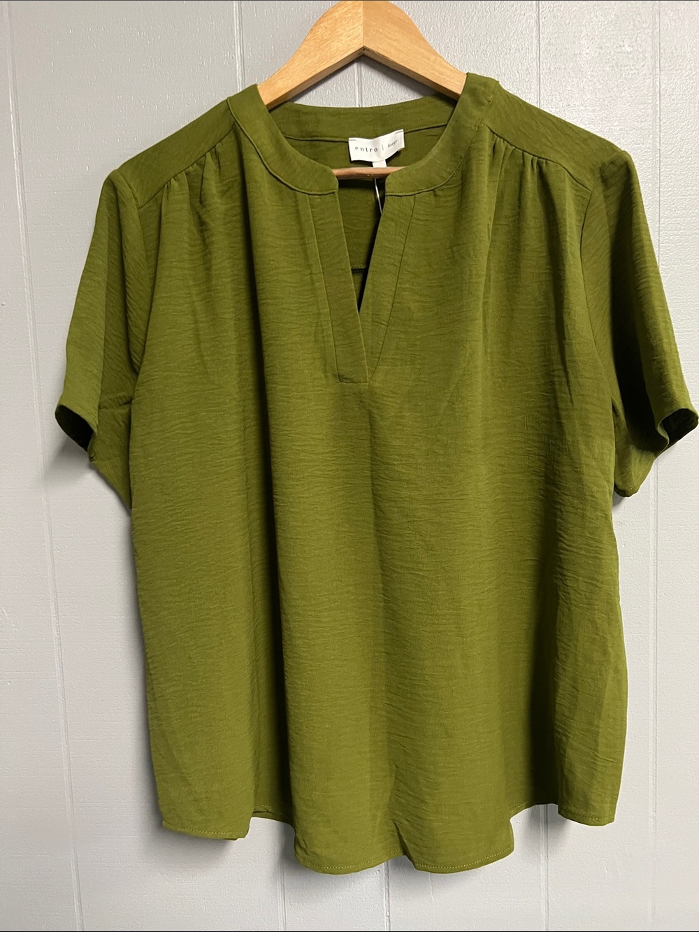 NWT Entro Green Top Shirt Blouse Large New